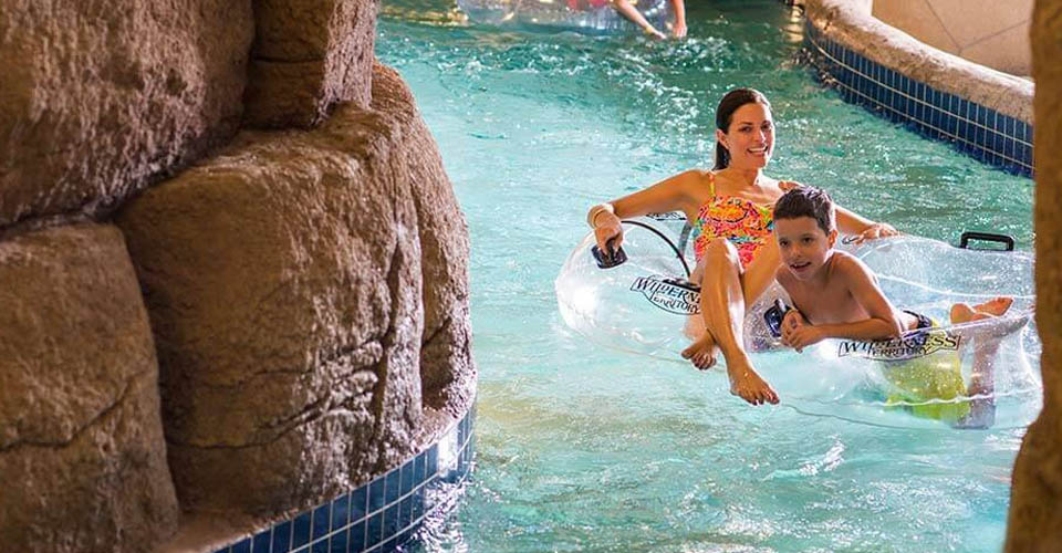 Indoor Lazy River at the Klondike Kavern at the Wilderness Resort in Wisconsin Dells 960