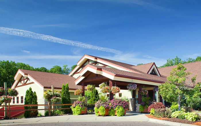 Entrance and Check-in at the Christmas Mountain Village Resort in Wisconsin Dells 1000