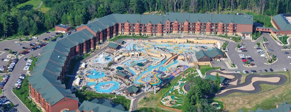 Top down view of the Glacier Canyon Lodge at Wilderness Resort in Wisconsin Dells with Water Park 960