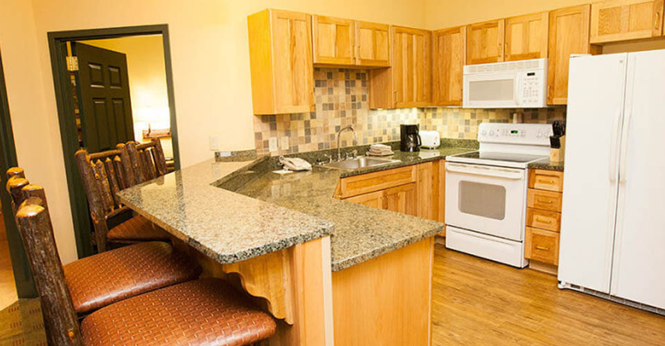 Kitchen in the Black Bear Condo at the Great Wolf Lodge in Wisconsin Dells 960