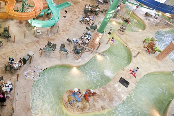 Great Wolf Lodge in Wisconsin Dells Indoor Lazy River 600