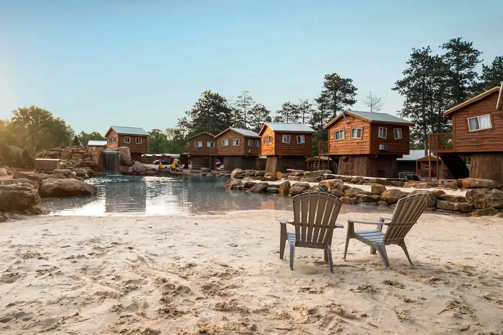 Beach overlooking the Treehouses at the Natura Treehouse Resort in Wisconsin Dells 1000